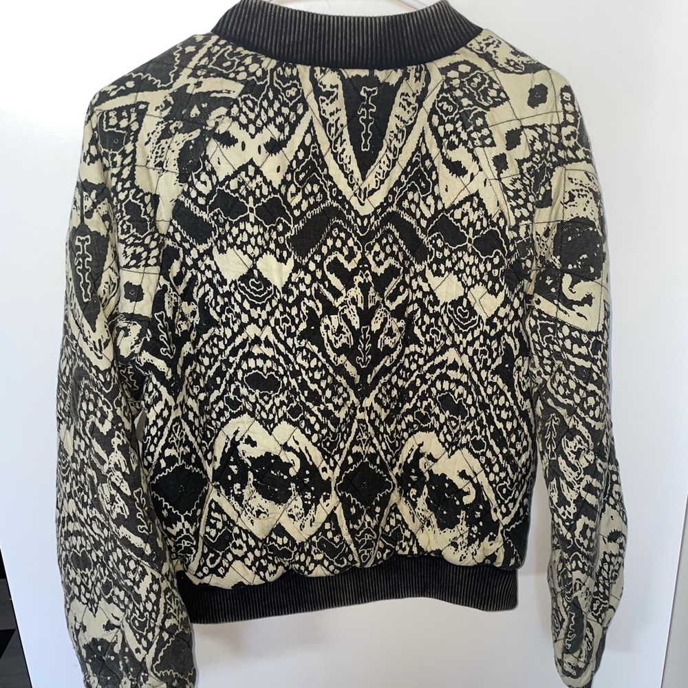 Free People Quilted Bomber Jacket Boho Print Black - Picture 7 of 10